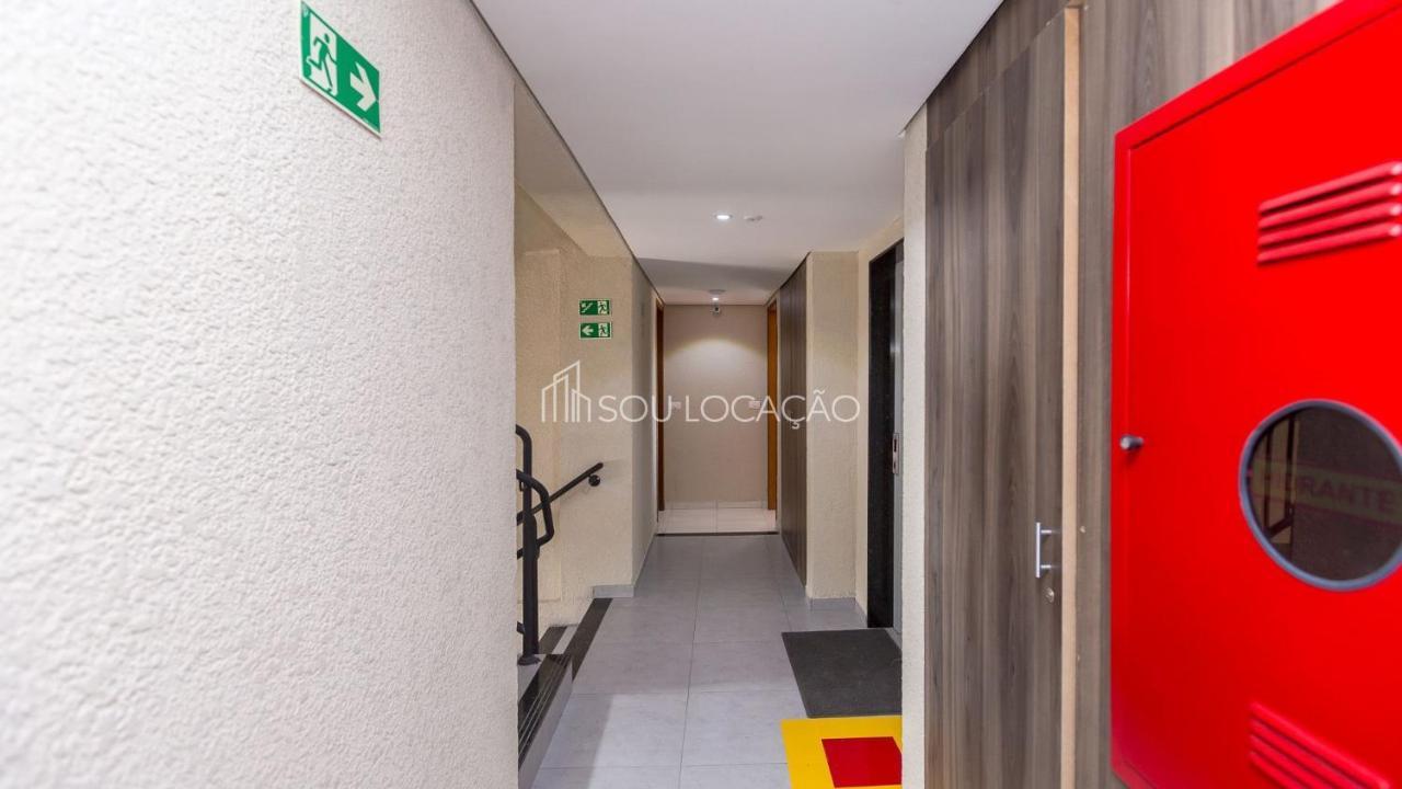 Estudios Confortaveis Com Precos Acessiveis Totalmente Mobiliados クリチバ エクステリア 写真